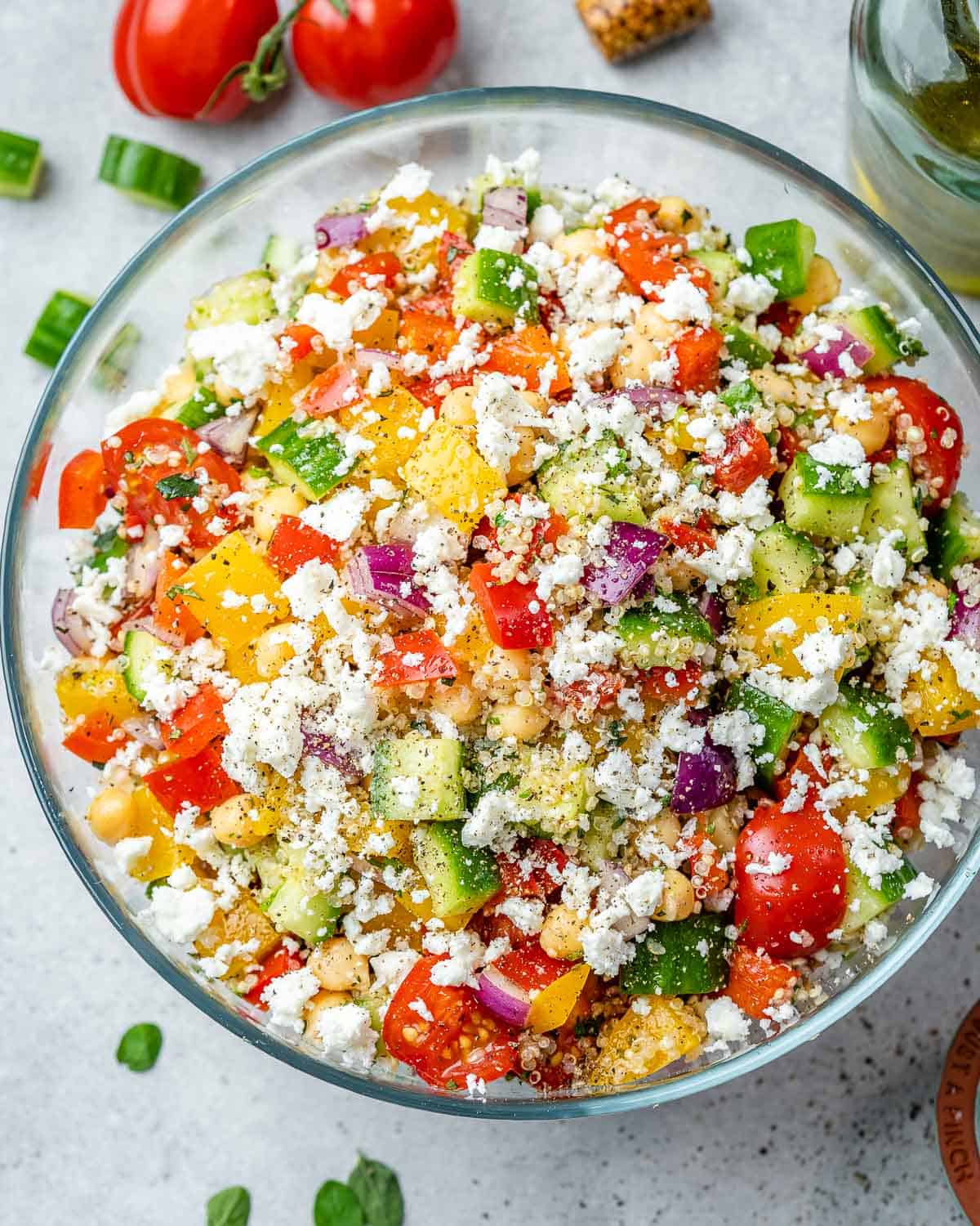How to Make Refreshing Quinoa Chickpea Salad with Zesty Lemon Dill
